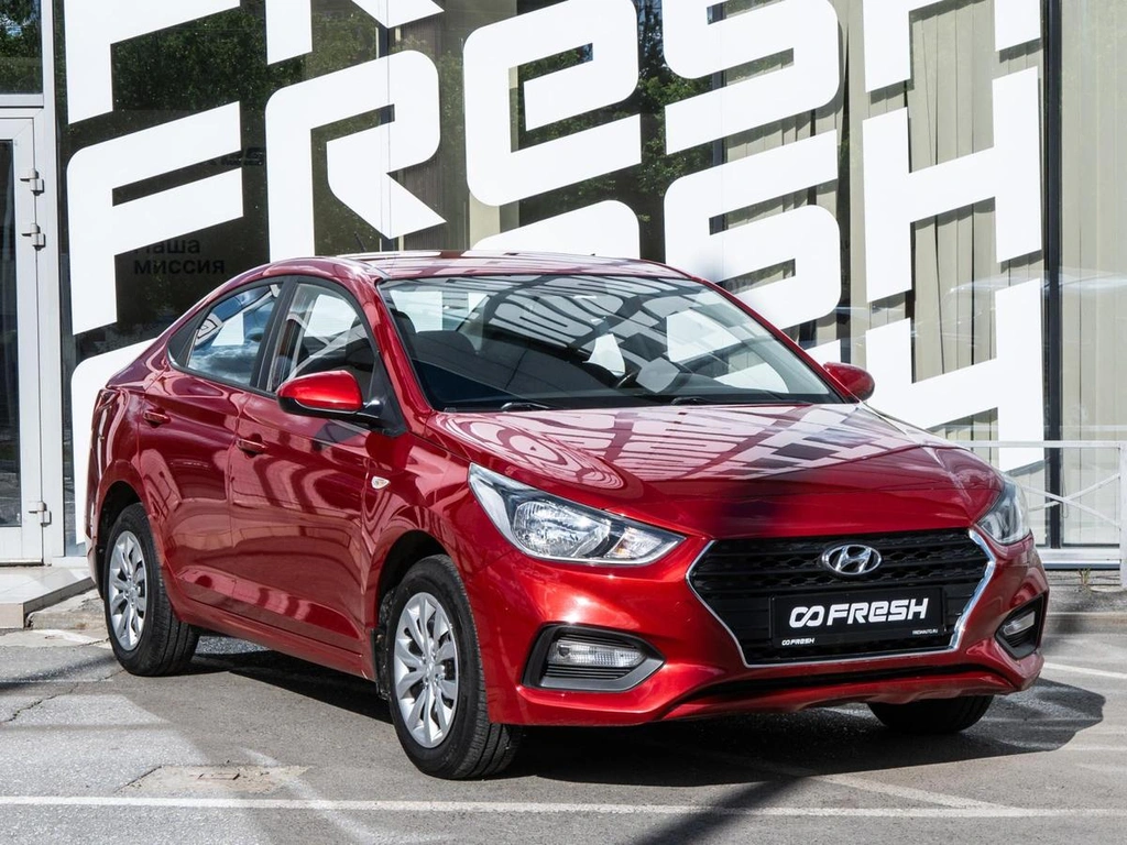 Седан Hyundai Solaris 2018 года, 1399000 рублей, Волгоград