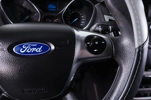 Хетчбэк Ford Focus 2013 года, 1049000 рублей, Пермь