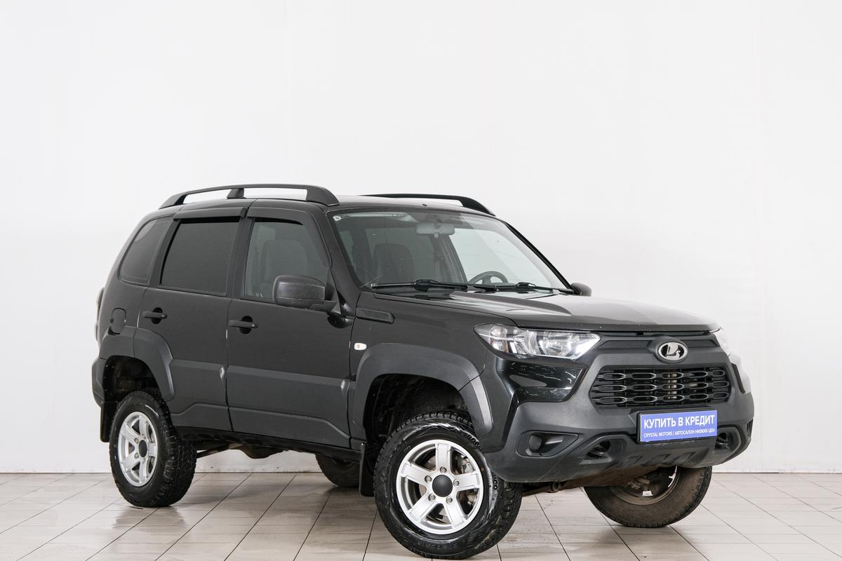 Внедорожник ВАЗ (LADA) Niva Travel 2022 года, 869000 рублей, Красноярск