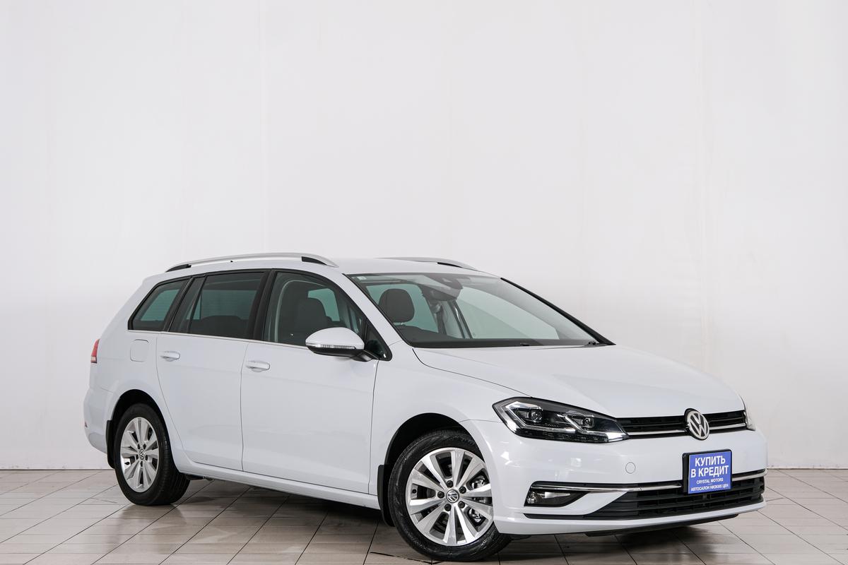 Универсал Volkswagen Golf 2018 года, 1499000 рублей, Красноярск