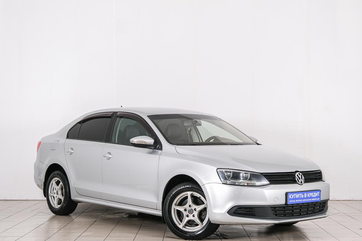 Седан Volkswagen Jetta 2013 года, 979000 рублей, Красноярск