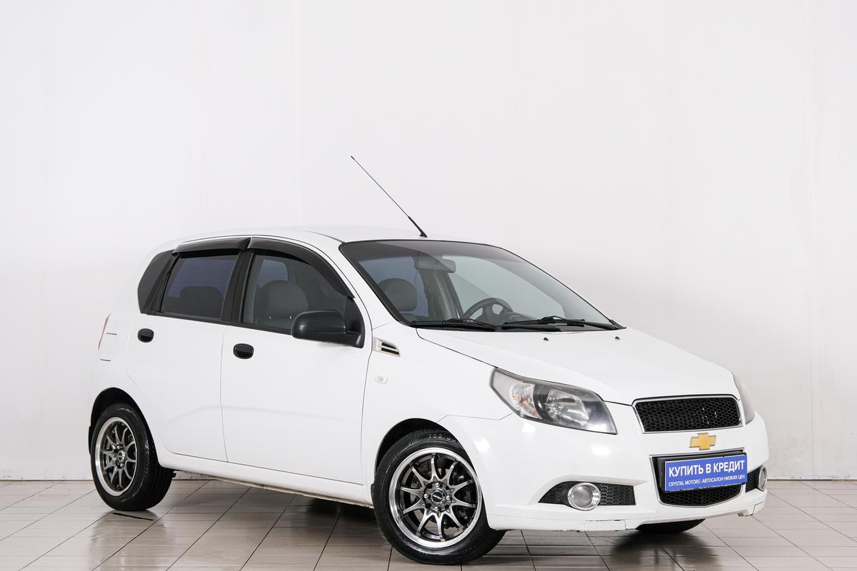 Хетчбэк Chevrolet Aveo 2010 года, 399000 рублей, Красноярск