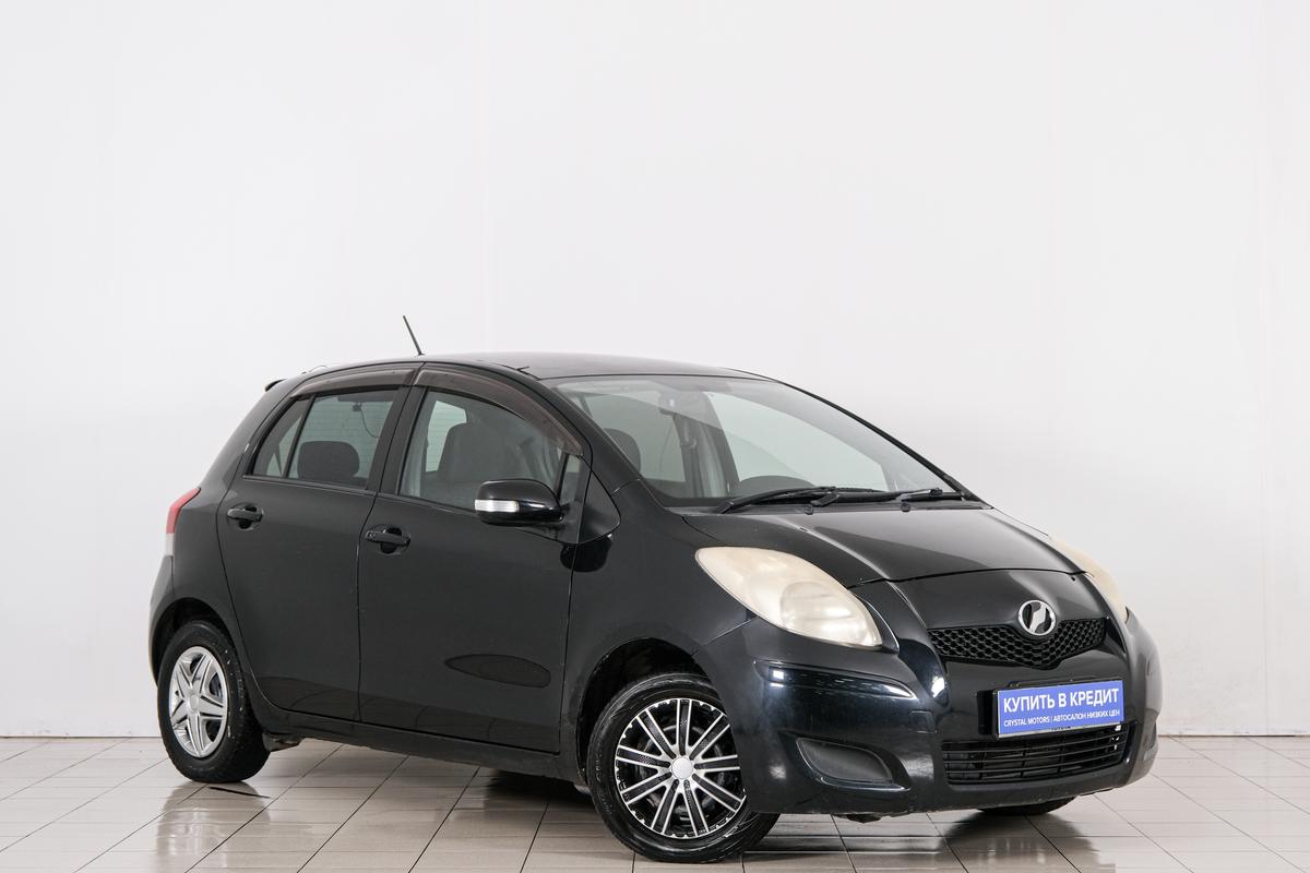 Хетчбэк Toyota Vitz 2009 года, 499000 рублей, Красноярск