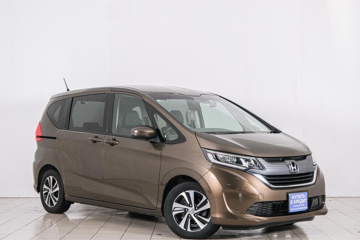 Минивэн Honda Freed 2016 года, 1489000 рублей, Красноярск