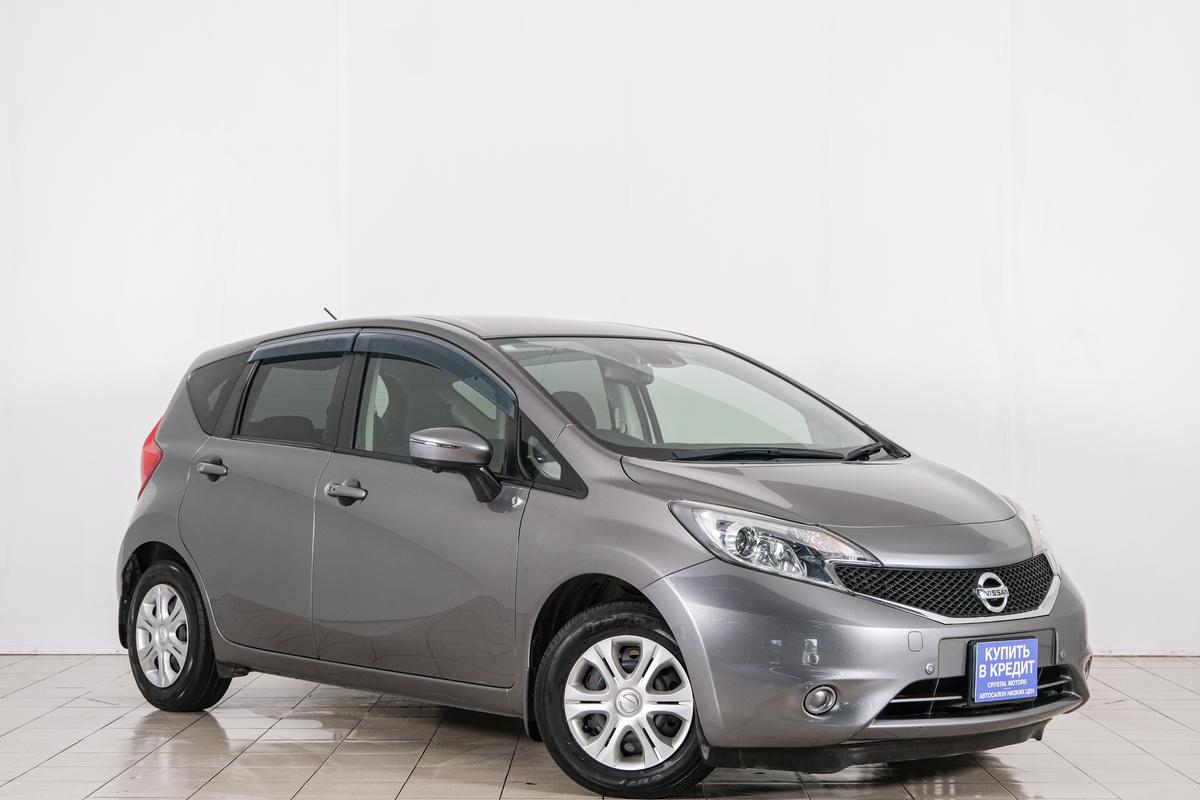Хетчбэк Nissan Note 2016 года, 949000 рублей, Красноярск