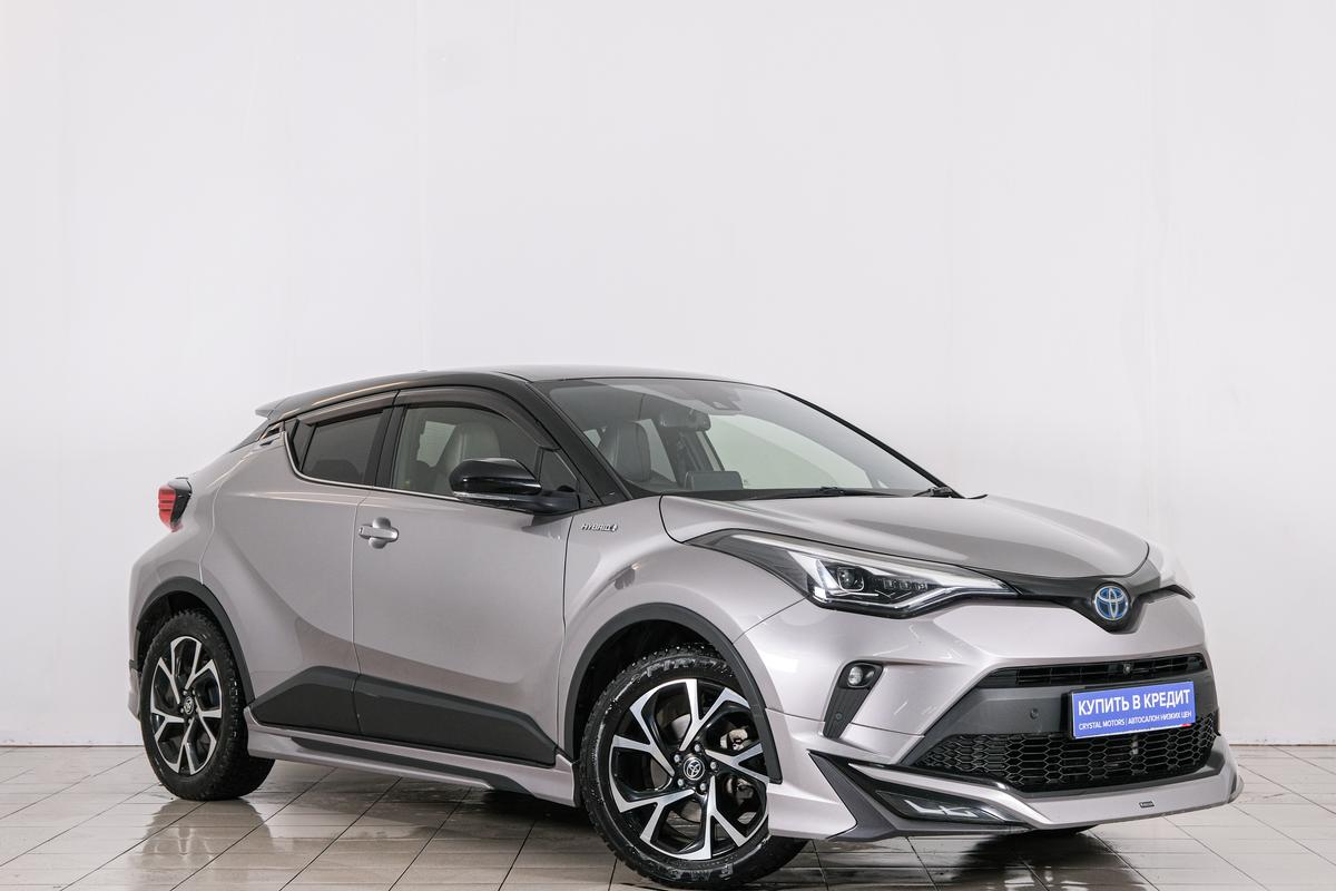 Внедорожник Toyota C-HR 2019 года, 2299000 рублей, Красноярск
