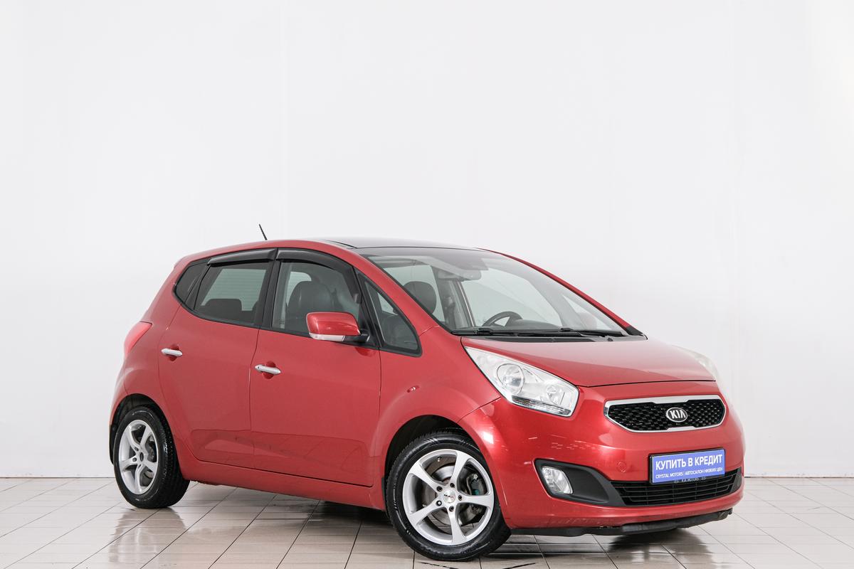Минивэн Kia Venga 2013 года, 949000 рублей, Красноярск