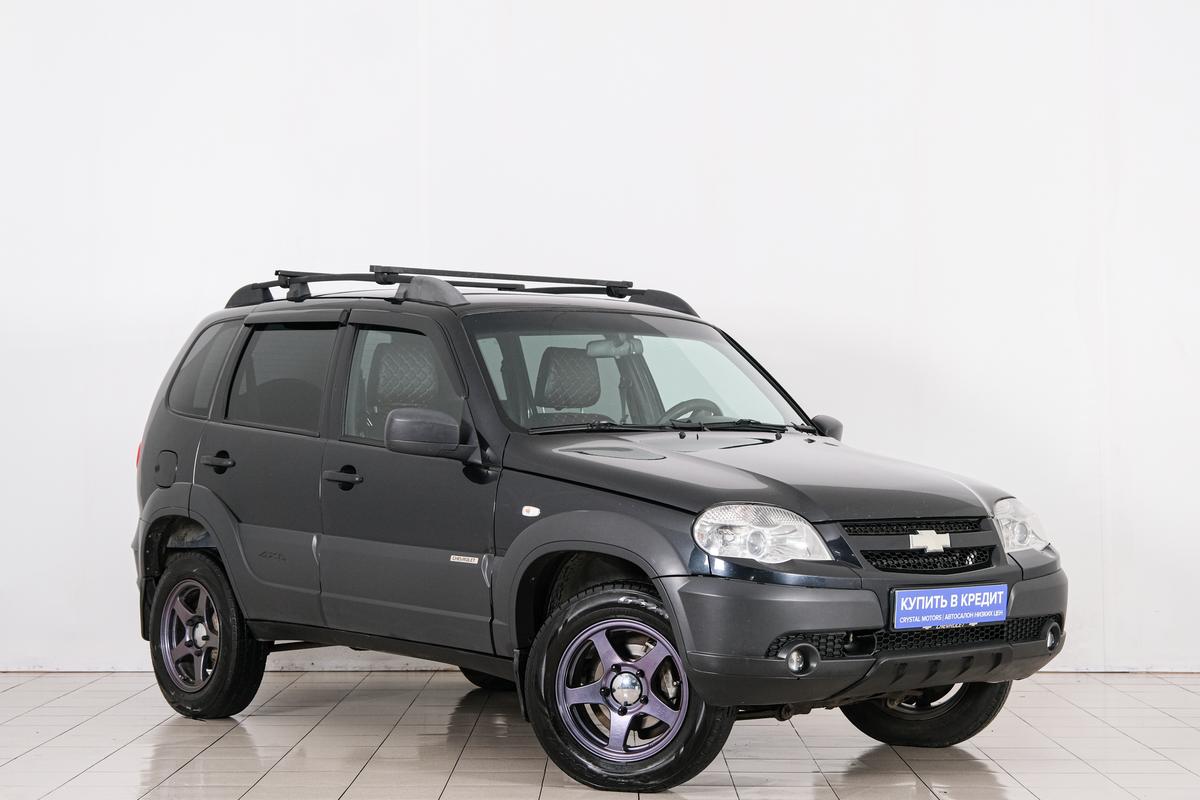 Внедорожник Chevrolet Niva 2017 года, 829000 рублей, Красноярск