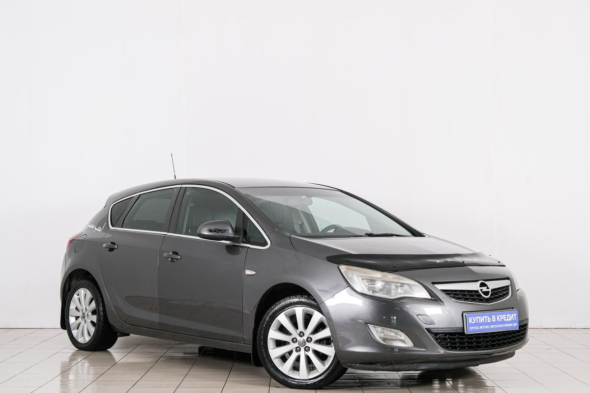 Хетчбэк Opel Astra 2011 года, 629000 рублей, Красноярск