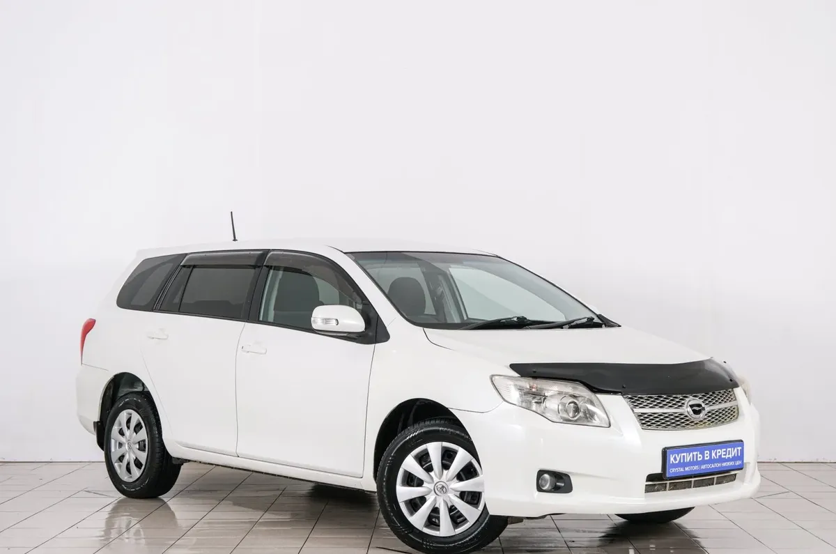 Универсал Toyota Corolla Fielder 2008 года, 799000 рублей, Красноярск