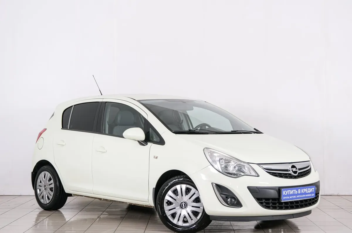 Хетчбэк Opel Corsa 2011 года, 719000 рублей, Красноярск