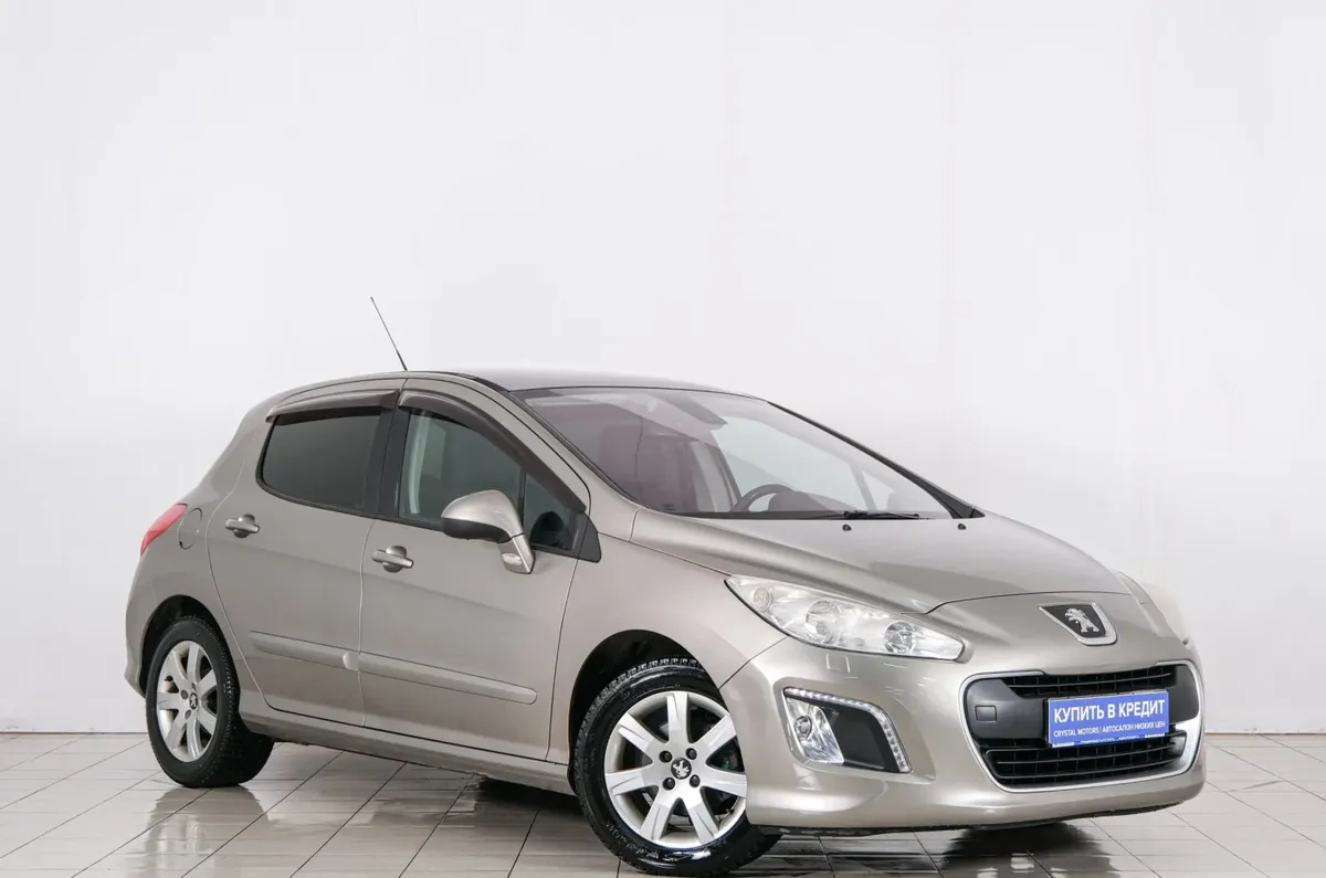 Хетчбэк Peugeot 308 2012 года, 639000 рублей, Красноярск