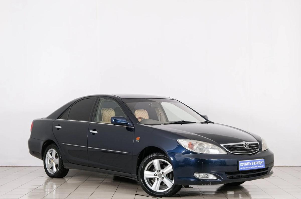 Седан Toyota Camry 2003 года, 729000 рублей, Красноярск