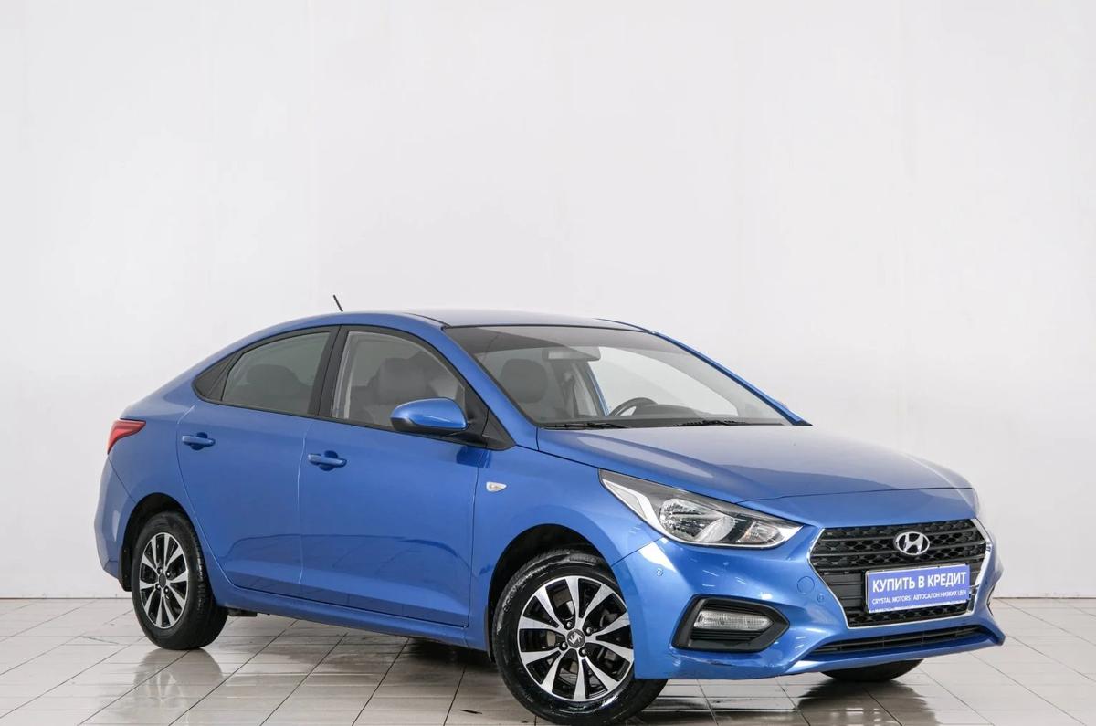 Седан Hyundai Solaris 2017 года, 1399000 рублей, Красноярск