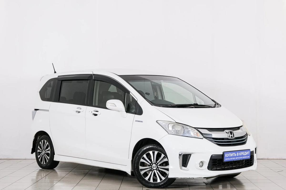 Минивэн Honda Freed 2014 года, 1249000 рублей, Красноярск