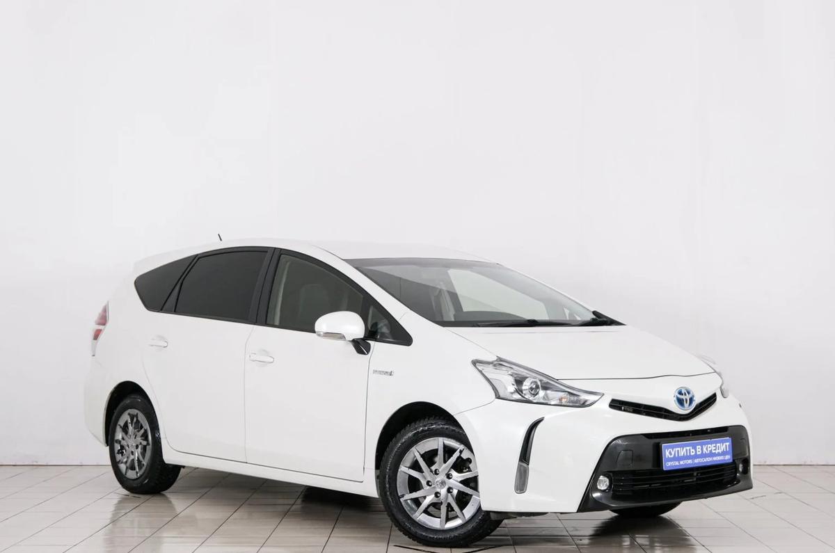 Универсал Toyota Prius Alpha 2016 года, 1549000 рублей, Красноярск