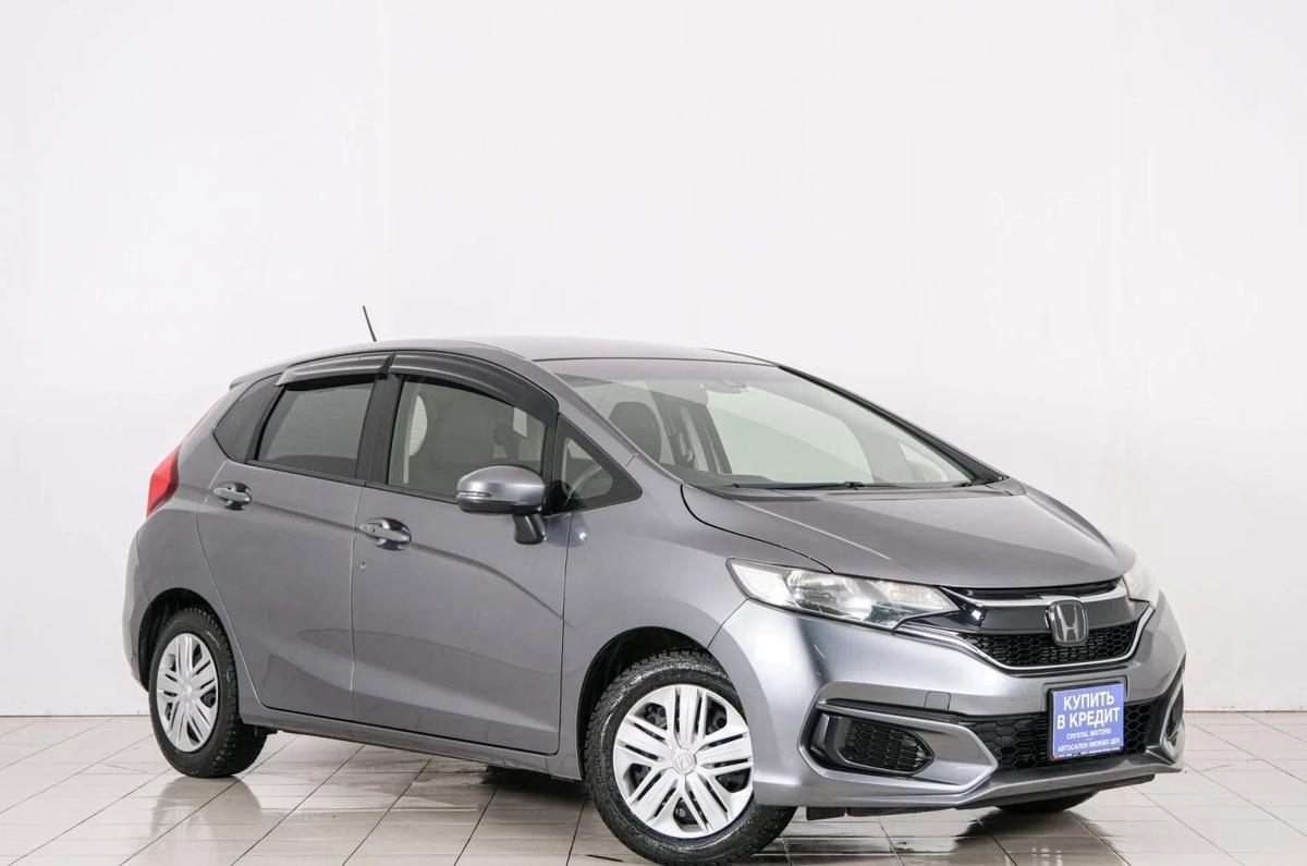 Хетчбэк Honda Fit 2019 года, 1349000 рублей, Красноярск