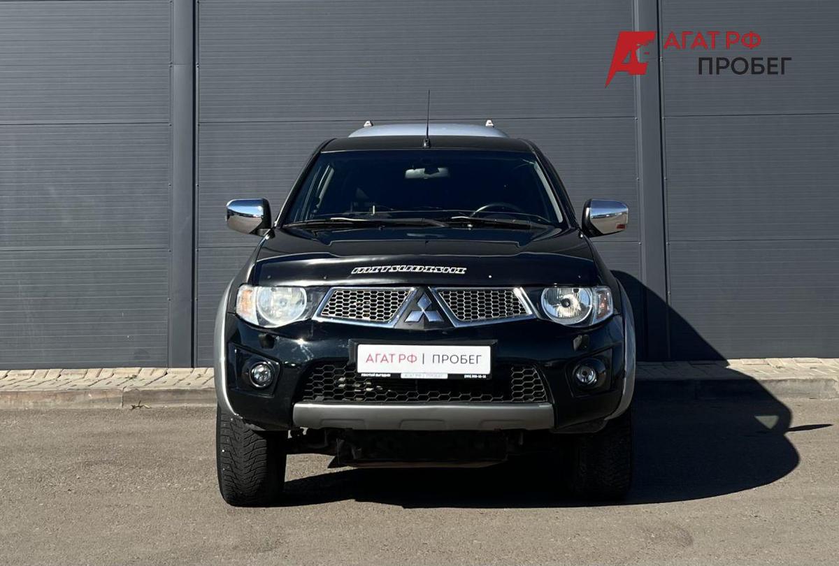 Пикап Mitsubishi L200 2013 года, 1632000 рублей, Солонцы