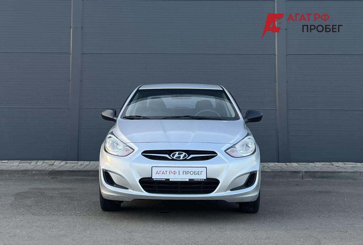 Седан Hyundai Solaris 2012 года, 610000 рублей, Солонцы