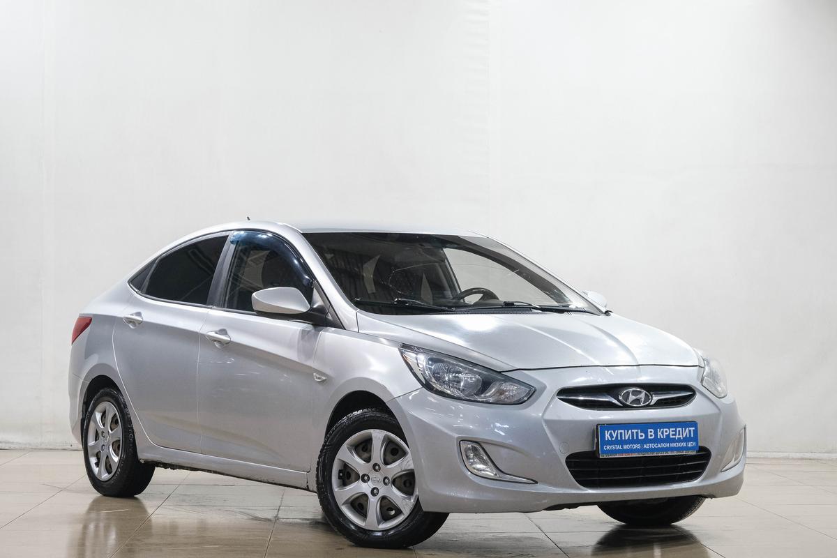 Седан Hyundai Solaris 2011 года, 549000 рублей, Новокузнецк