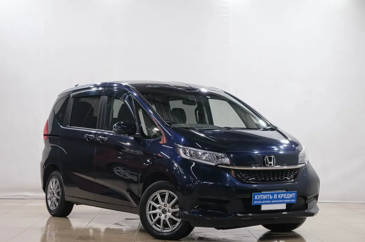 Минивэн Honda Freed 2020 года, 1989000 рублей, Новокузнецк