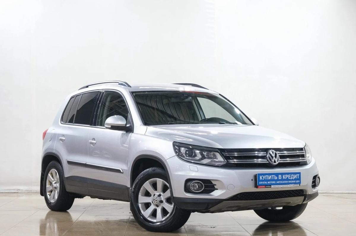 Внедорожник Volkswagen Tiguan 2012 года, 1539000 рублей, Новокузнецк