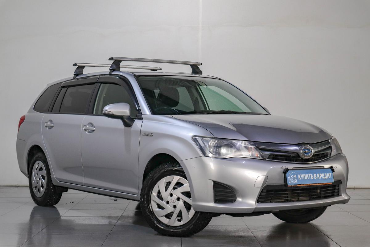 Универсал Toyota Corolla Fielder 2014 года, 1089000 рублей, Челябинск
