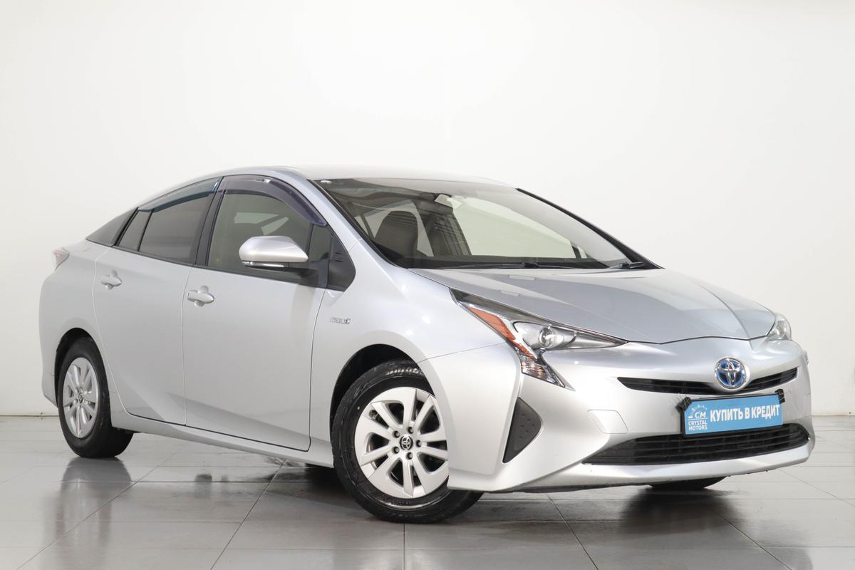Лифтбек Toyota Prius 2017 года, 1379000 рублей, Челябинск