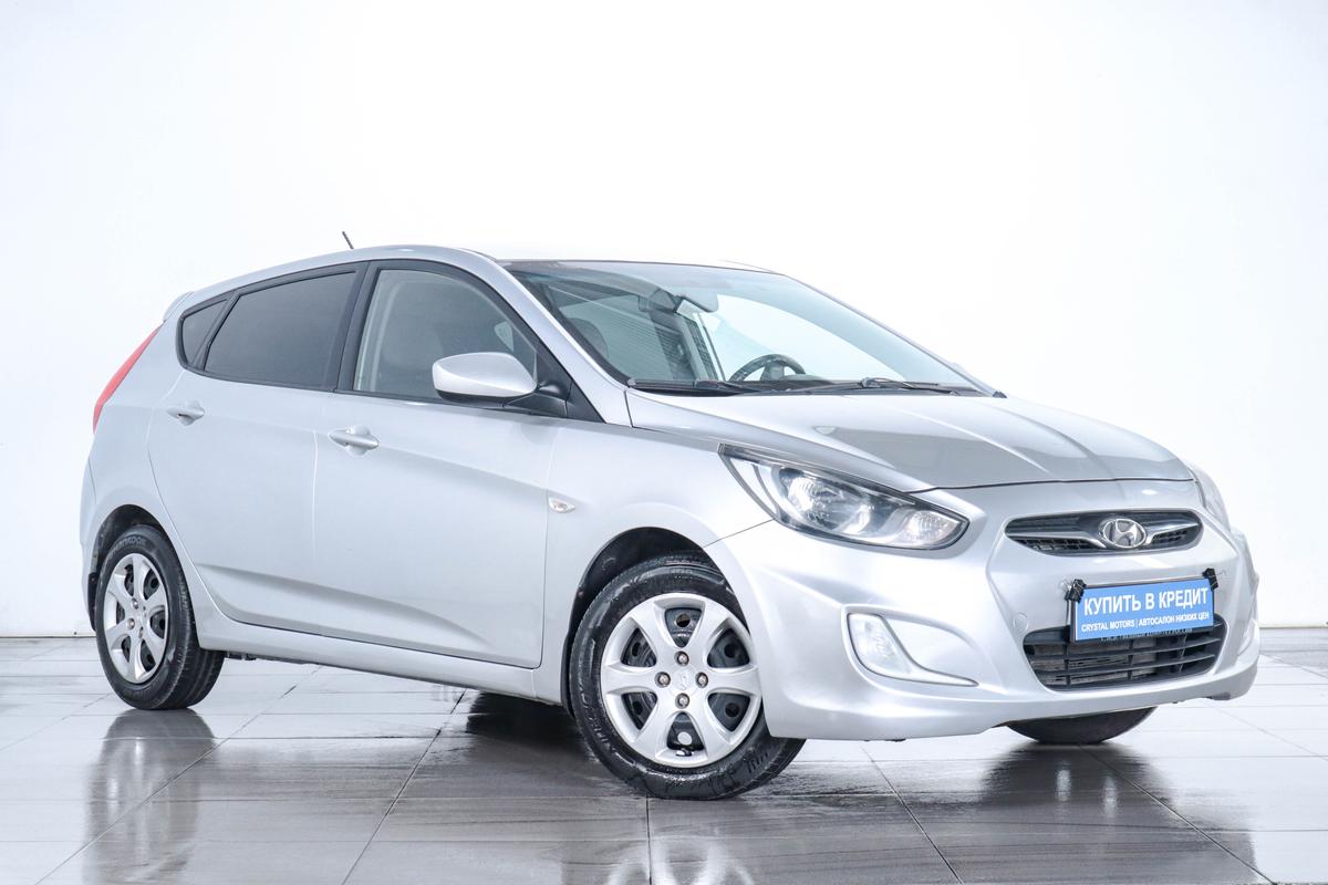 Хетчбэк Hyundai Solaris 2011 года, 769000 рублей, Челябинск