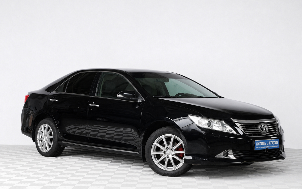 Седан Toyota Camry 2013 года, 1569000 рублей, Челябинск