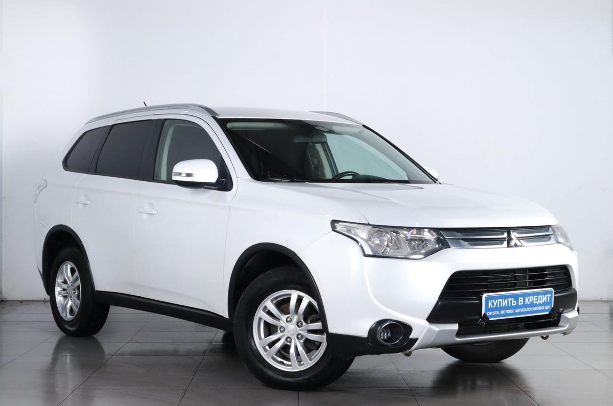 Внедорожник Mitsubishi Outlander 2014 года, 1559000 рублей, Челябинск