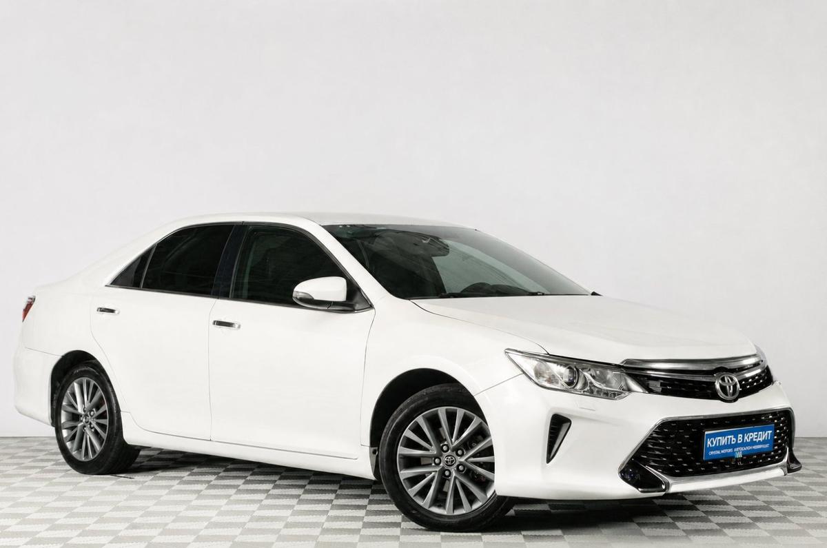 Седан Toyota Camry 2016 года, 2099000 рублей, Челябинск