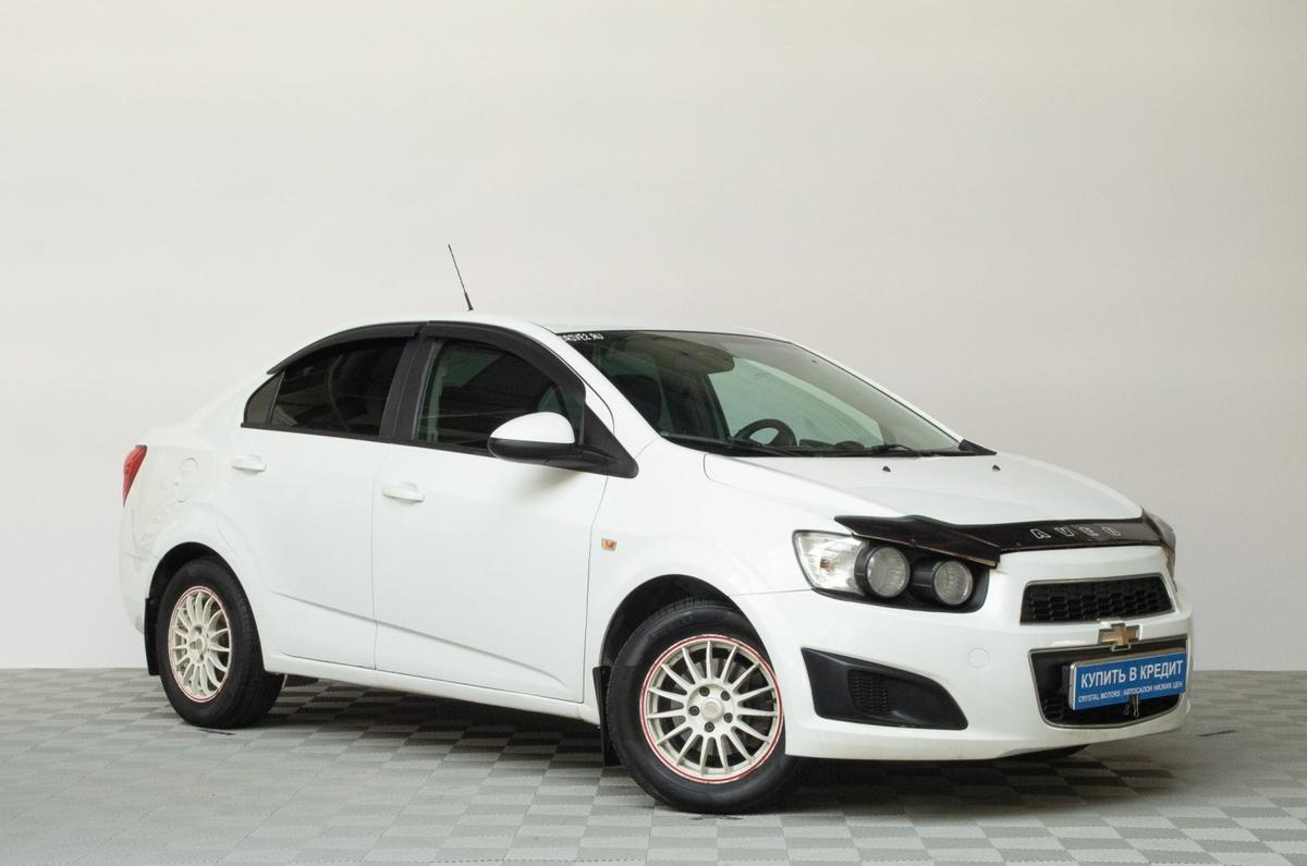 Хетчбэк Chevrolet Aveo 2012 года, 749000 рублей, Челябинск
