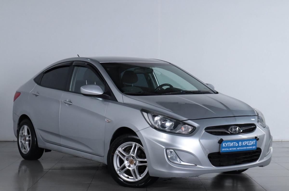 Седан Hyundai Solaris 2012 года, 749000 рублей, Челябинск