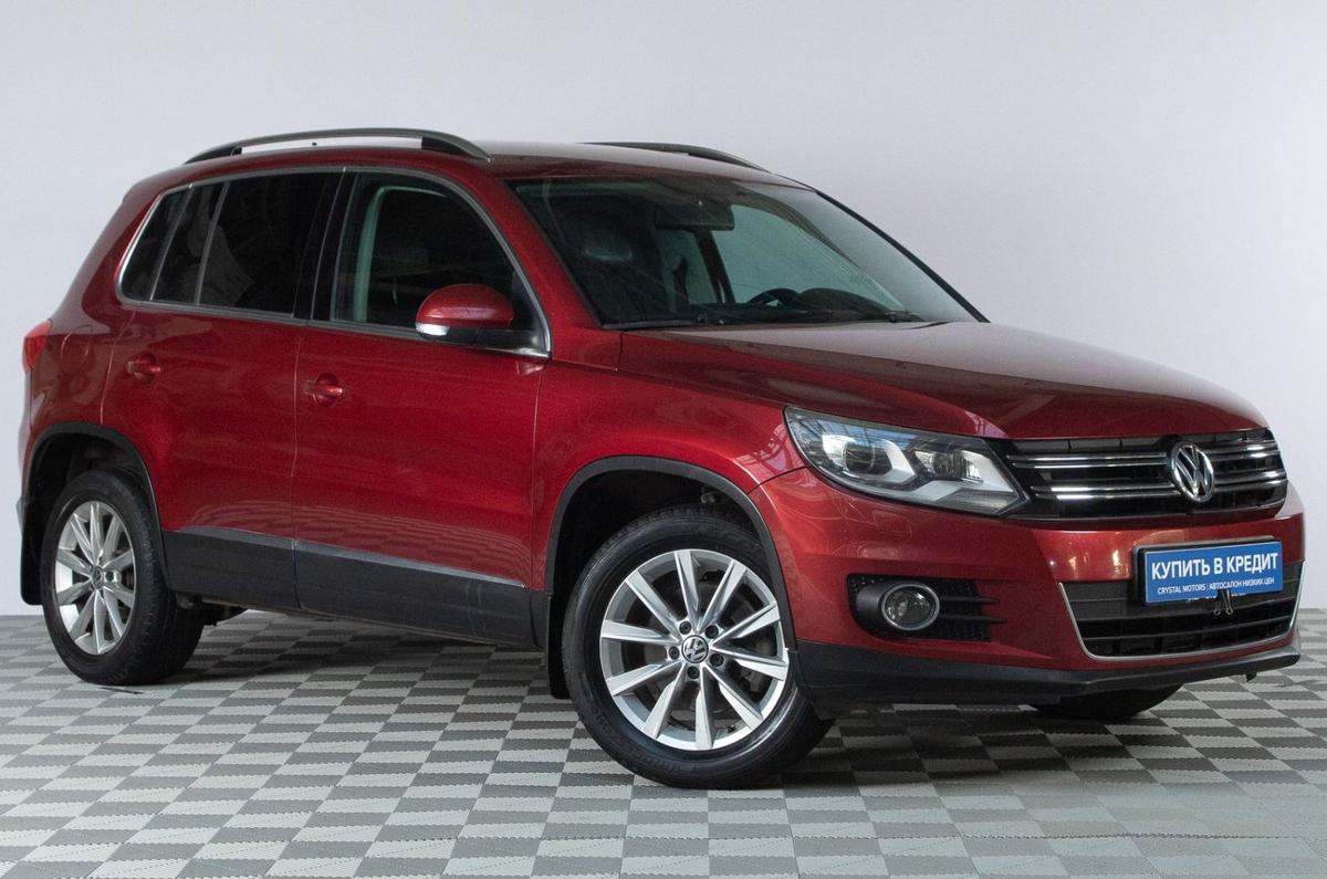 Внедорожник Volkswagen Tiguan 2011 года, 1229000 рублей, Челябинск