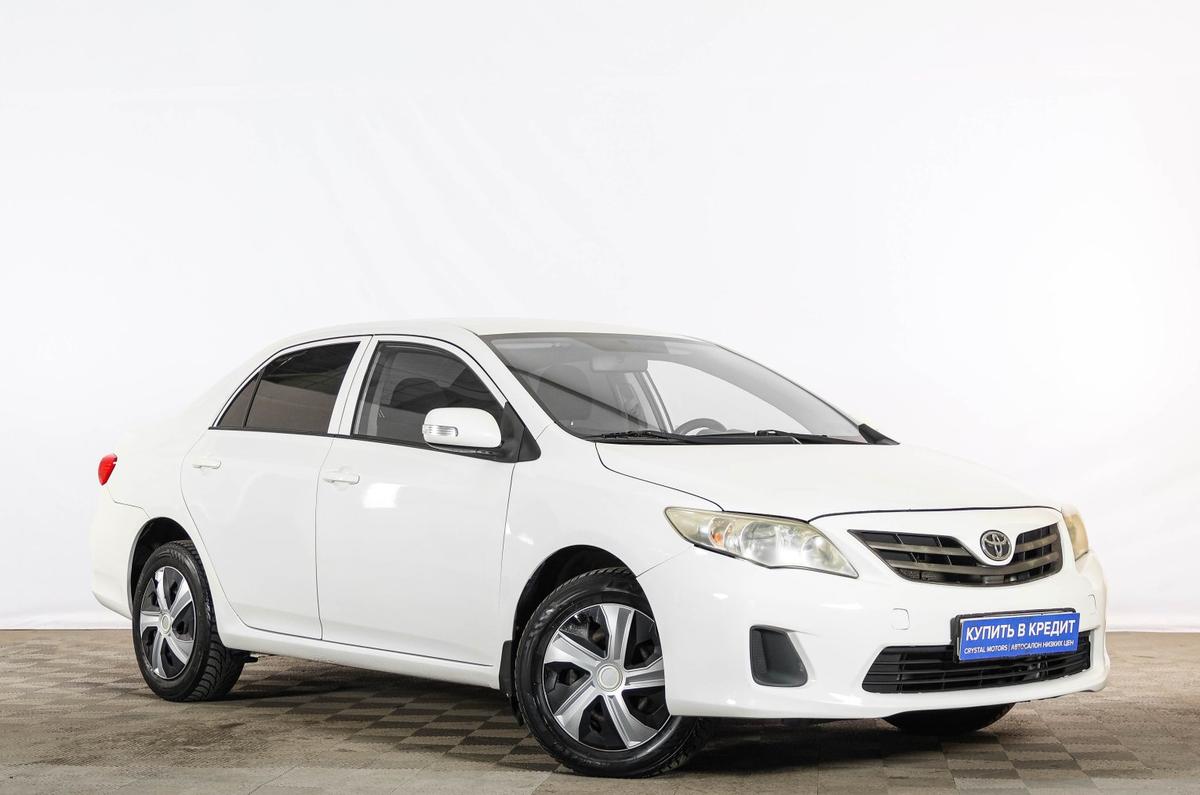 Седан Toyota Corolla 2011 года, 1379000 рублей, Тюмень