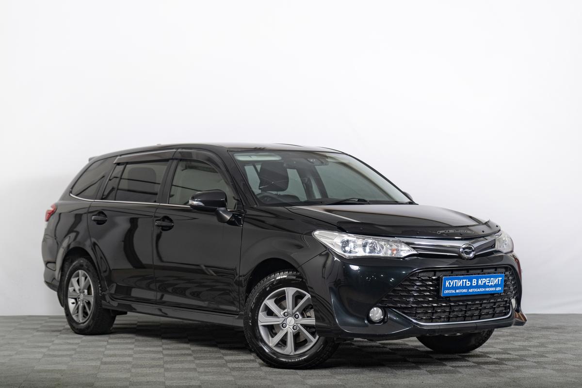 Универсал Toyota Corolla Fielder 2015 года, 1339000 рублей, Томск