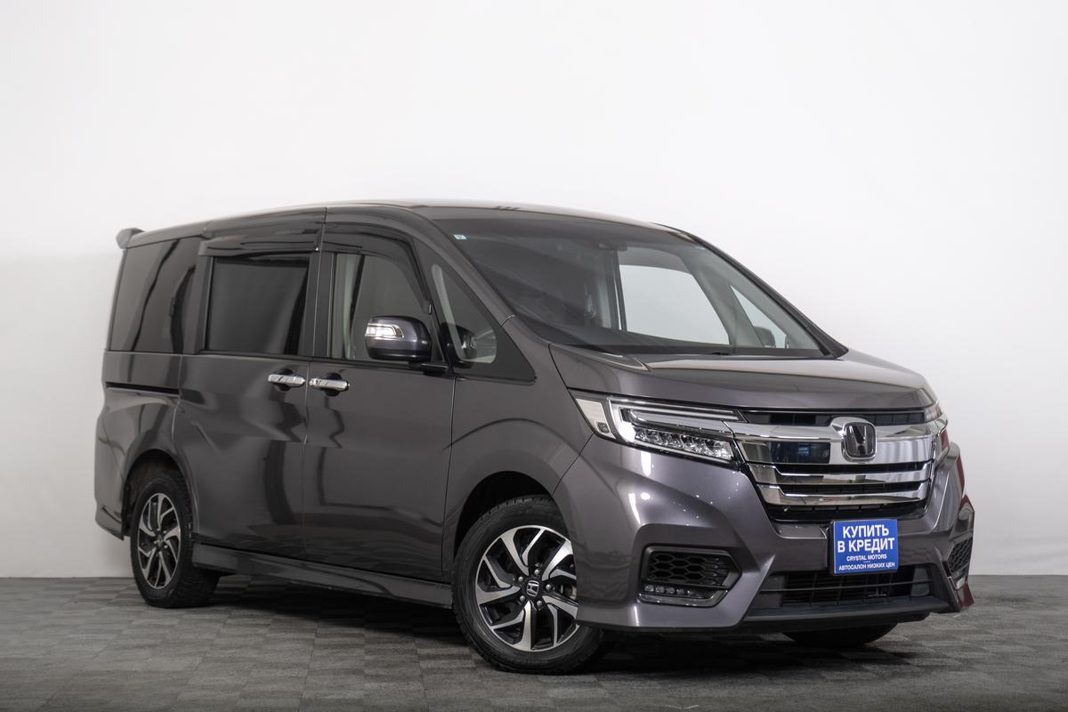 Минивэн Honda Stepwgn Spada 2019 года, 2559000 рублей, Томск