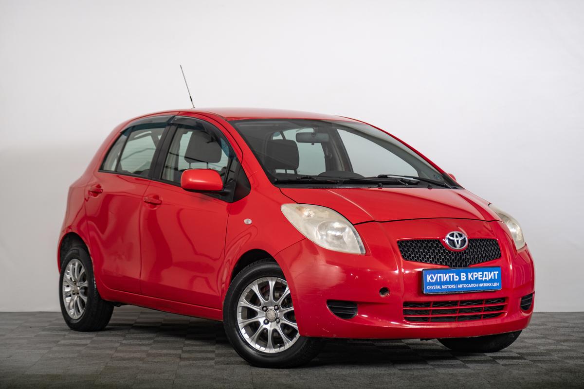 Хетчбэк Toyota Yaris 2006 года, 569000 рублей, Томск