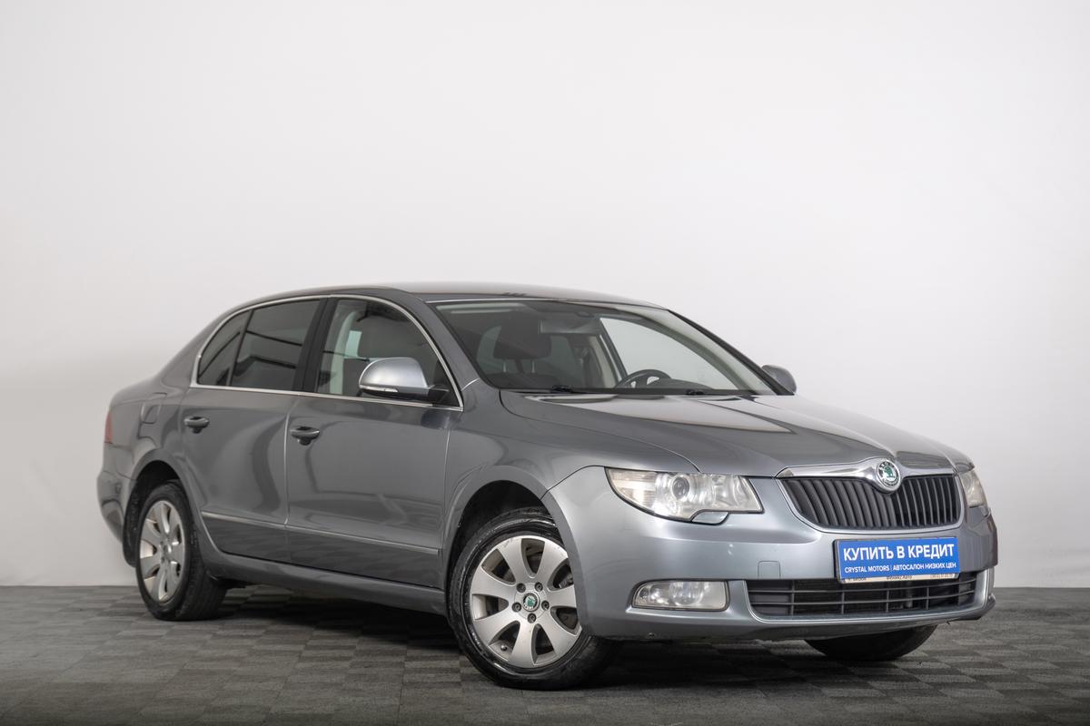 Лифтбек Skoda Superb 2012 года, 1039000 рублей, Томск