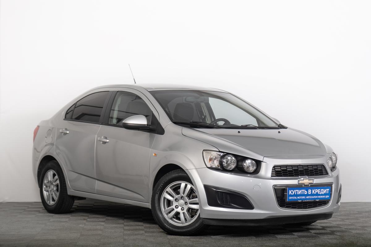 Седан Chevrolet Aveo 2013 года, 999000 рублей, Томск