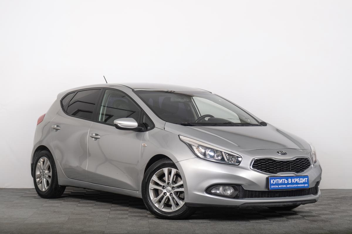 Хетчбэк Kia Ceed 2013 года, 949000 рублей, Томск