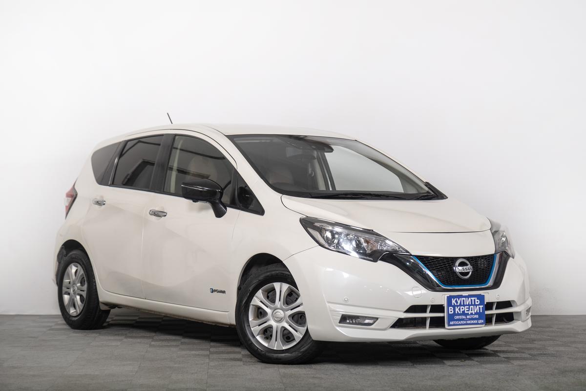 Хетчбэк Nissan Note 2017 года, 999000 рублей, Томск