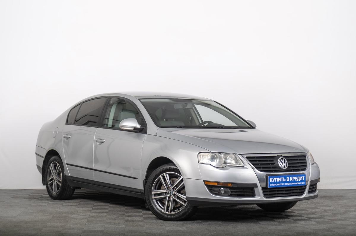 Седан Volkswagen Passat 2008 года, 679000 рублей, Томск