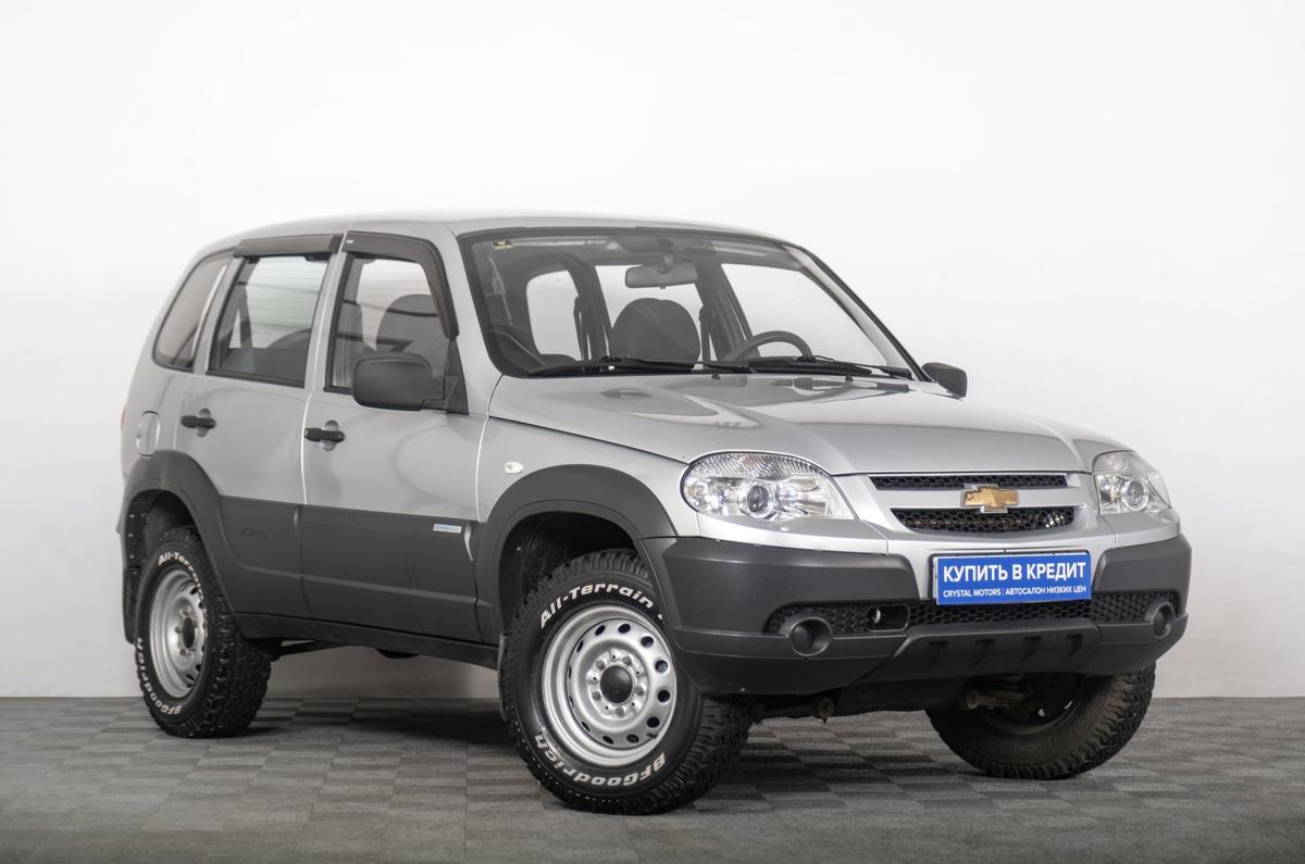 Внедорожник Chevrolet Niva 2011 года, 499000 рублей, Томск
