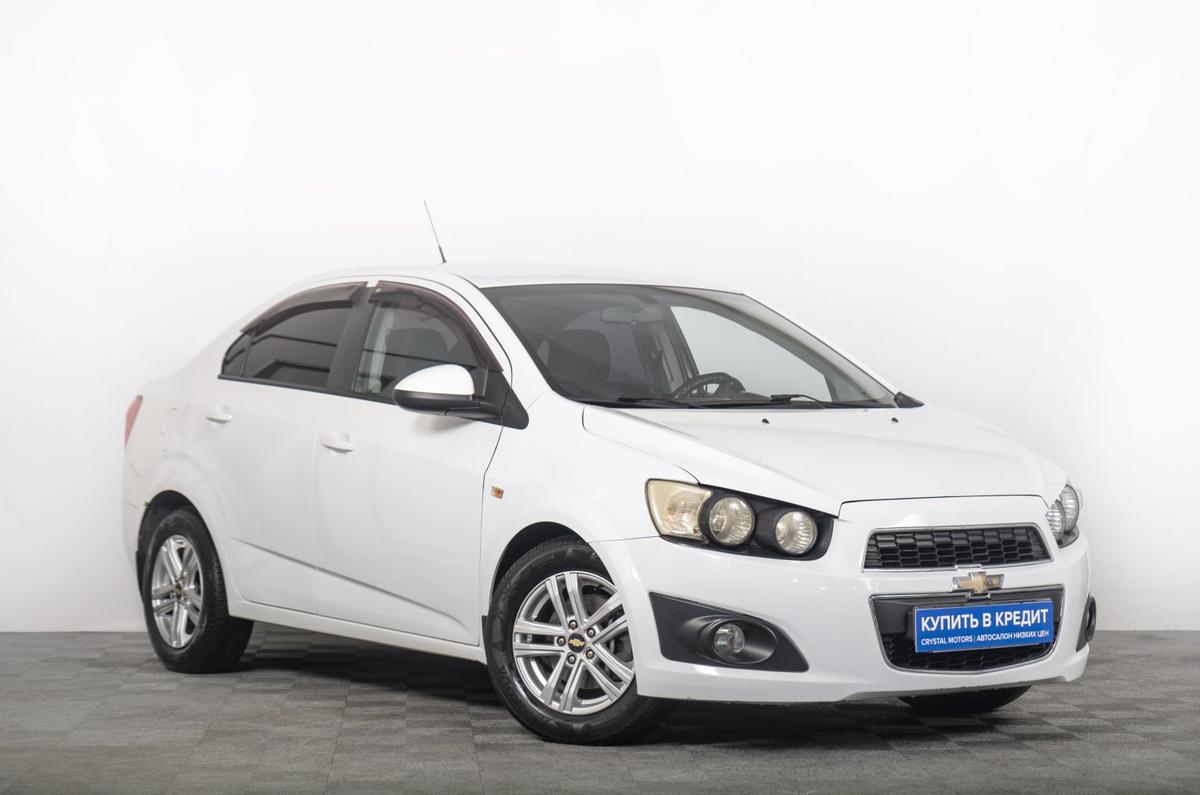 Седан Chevrolet Aveo 2015 года, 739000 рублей, Томск
