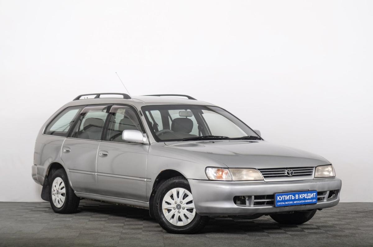 Универсал Toyota Corolla 2000 года, 399000 рублей, Томск