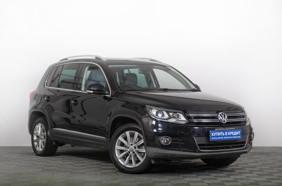Внедорожник Volkswagen Tiguan 2012 года, 1259000 рублей, Томск