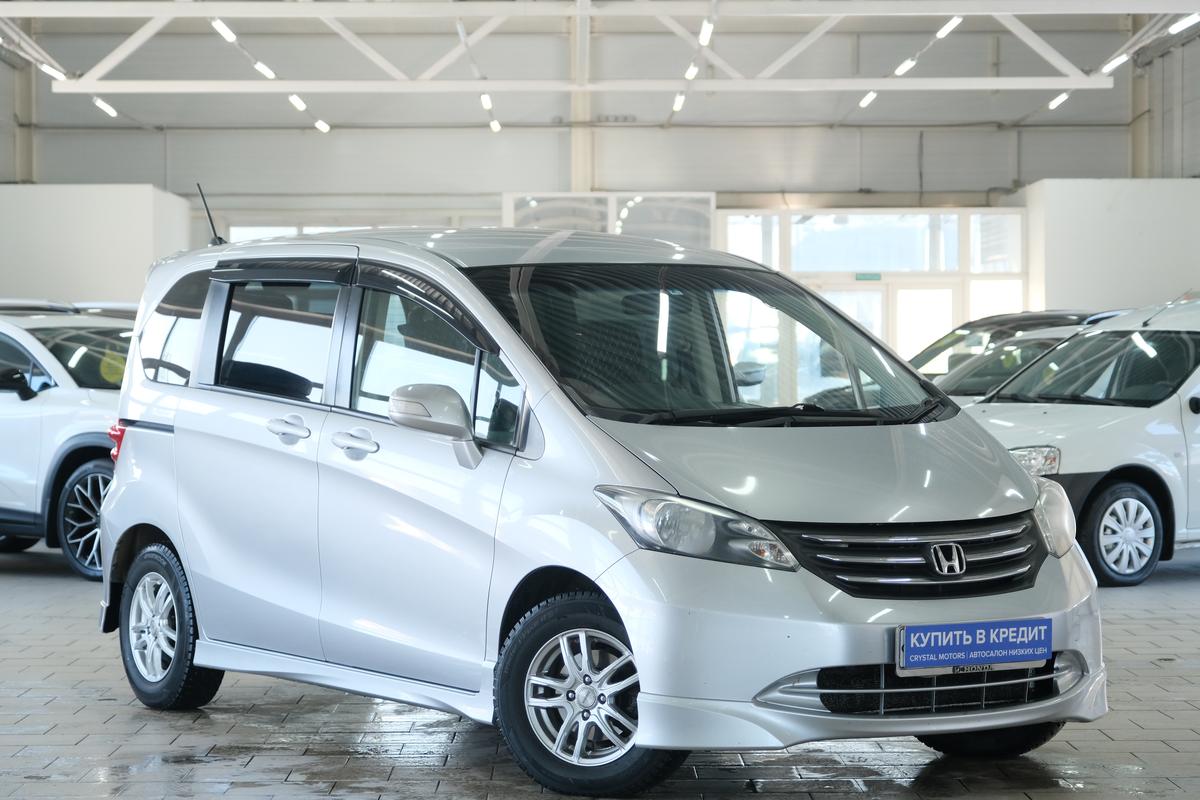 Минивэн Honda Freed 2010 года, 1129000 рублей, Омск