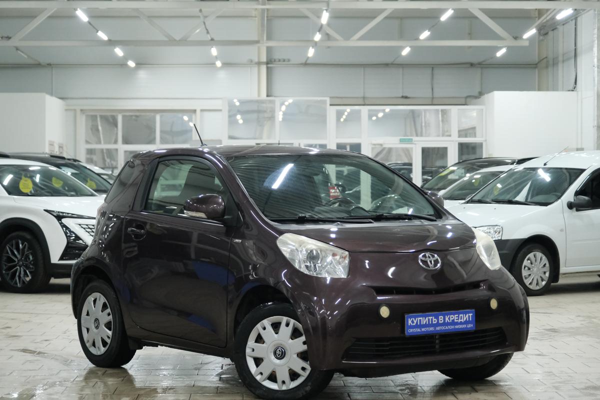 Хетчбэк Toyota iQ 2009 года, 789000 рублей, Омск